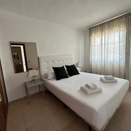 Apartamento La Carihuela A 2 Minutos De La Playa Torremolinos Exterior photo
